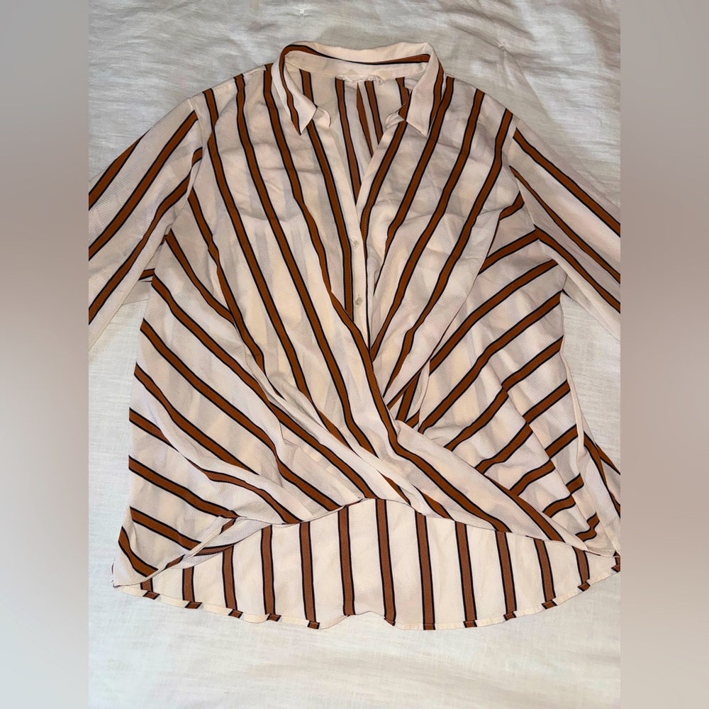 Tan & White Striped Button-Down Blouse XXL